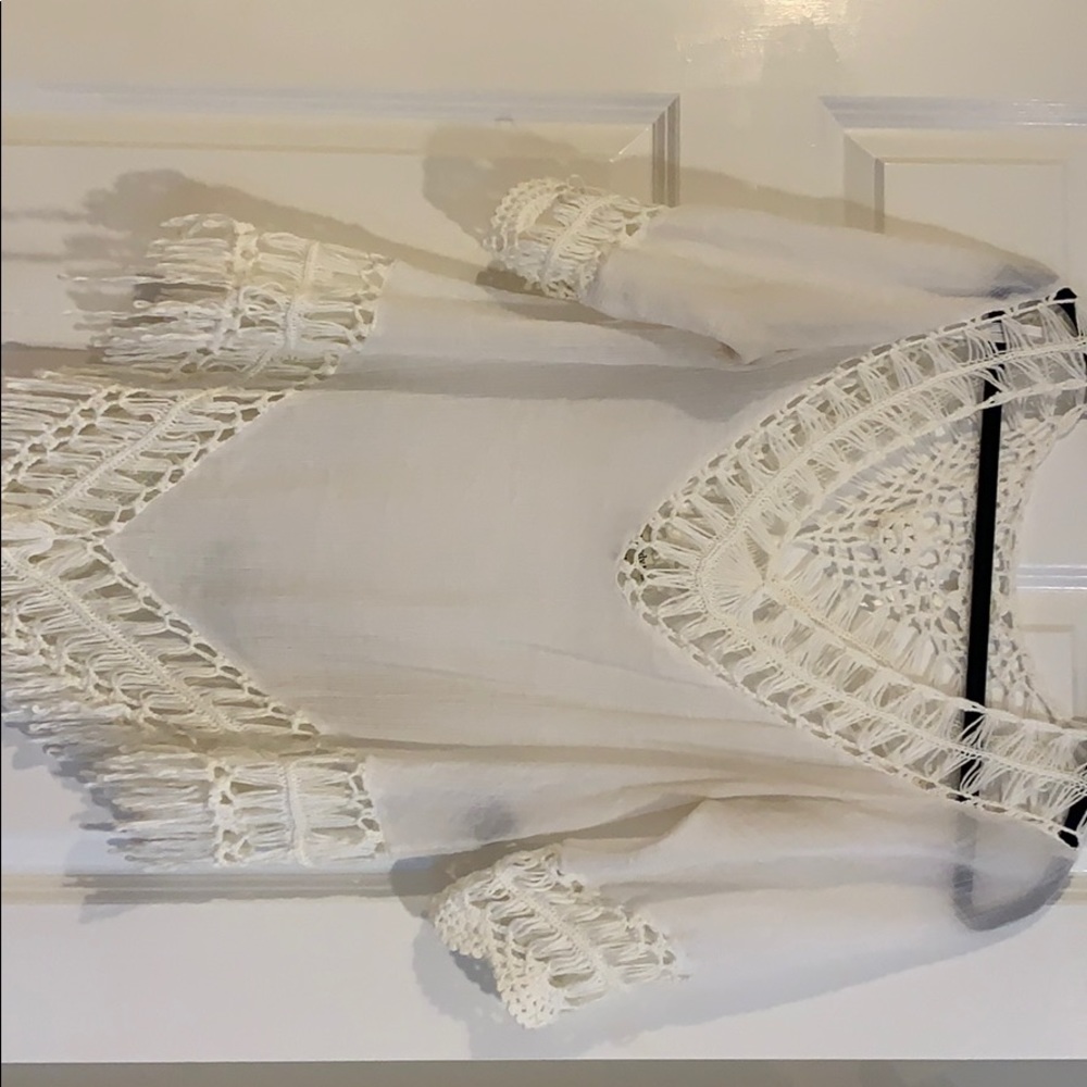 White LF shirt